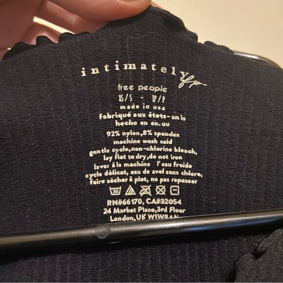 Free People Intimately Black Lettuce-Edge Crop Long Sleeve Top XS/S - Picture 2 of 6